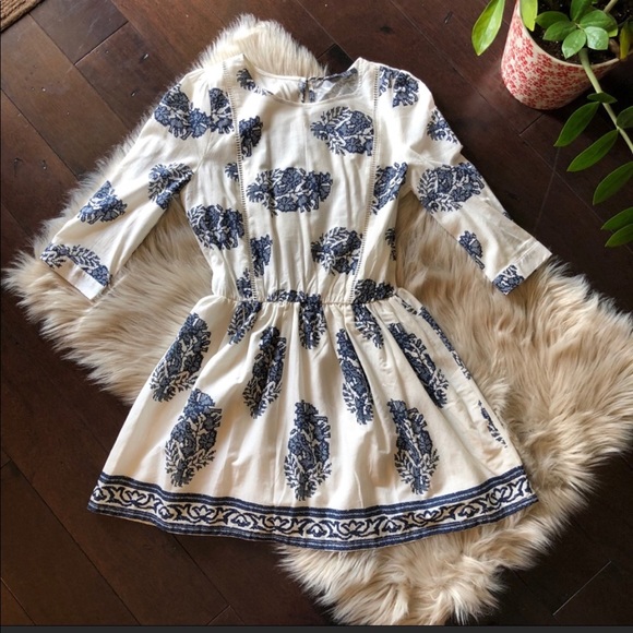 Love Culture Dresses & Skirts - New Love Culture white and navy cotton dress